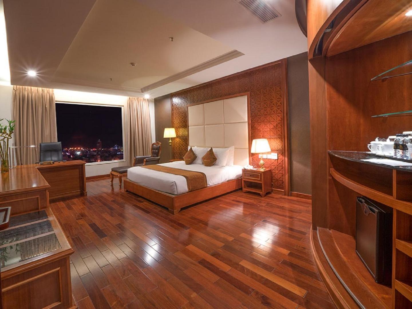 Samdi Da Nang Central Hotel Exterior photo
