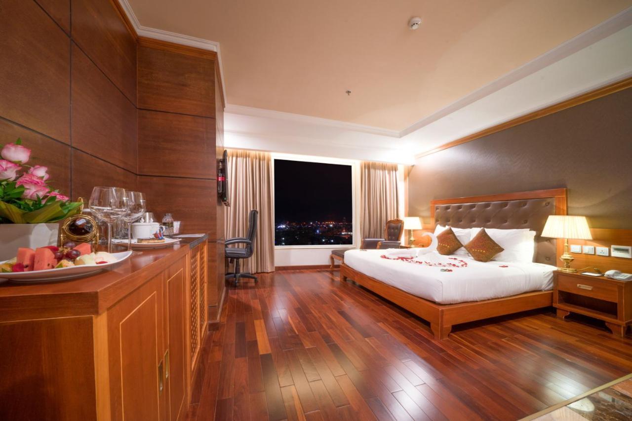 Samdi Da Nang Central Hotel Exterior photo